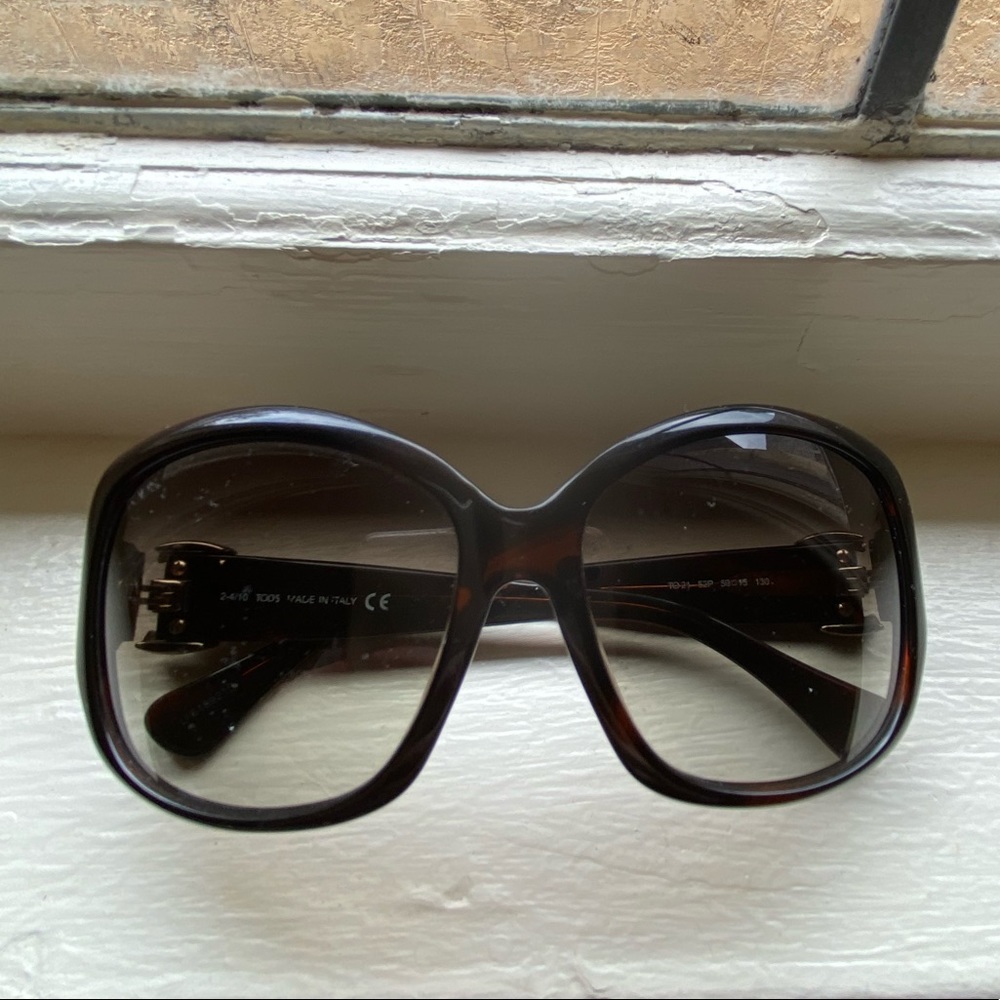 TOD’S Sunnies